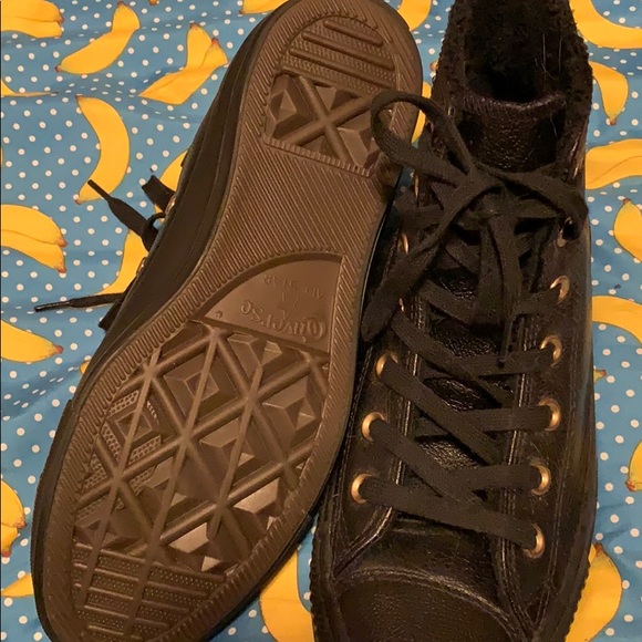 Leather converse - Picture 3 of 4